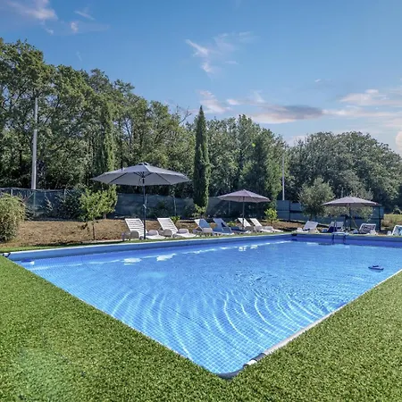 Ferienhaus In With Terrace, Air Conditioning, Wifi, Washing Machine 5158-3 *